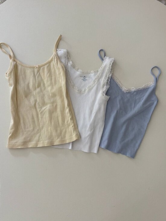 Brandy Melville Tops - Brandy Melville Lace Cami Tank Tops Bundle Lot of 3 One Size ~ XS
